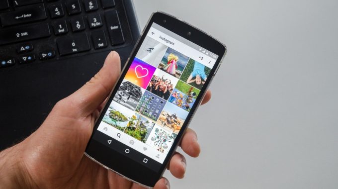 9 Instagram Marketing Features That Will Help Marketers Ace The Content Game This Year